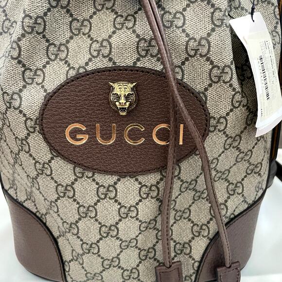 New GUCCI Neo Vintage GG Supreme Bucket Backpack Tiger Head Logo Drawstring Tan - Picture 7 of 16